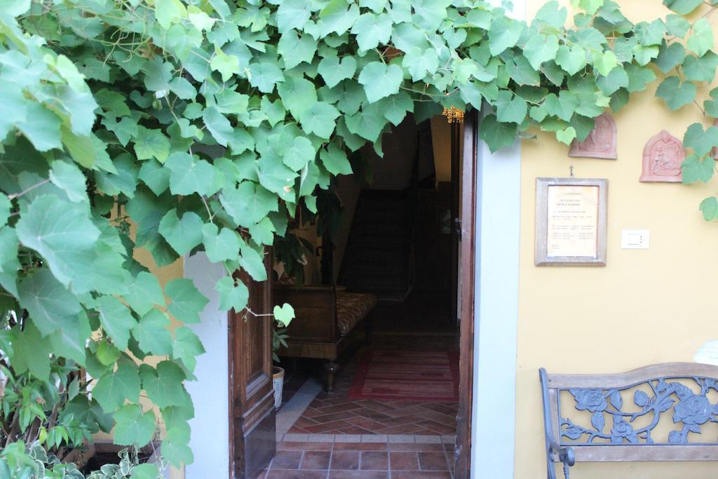 B&B Il Casale Di Nanni Lucca Eksteriør bilde