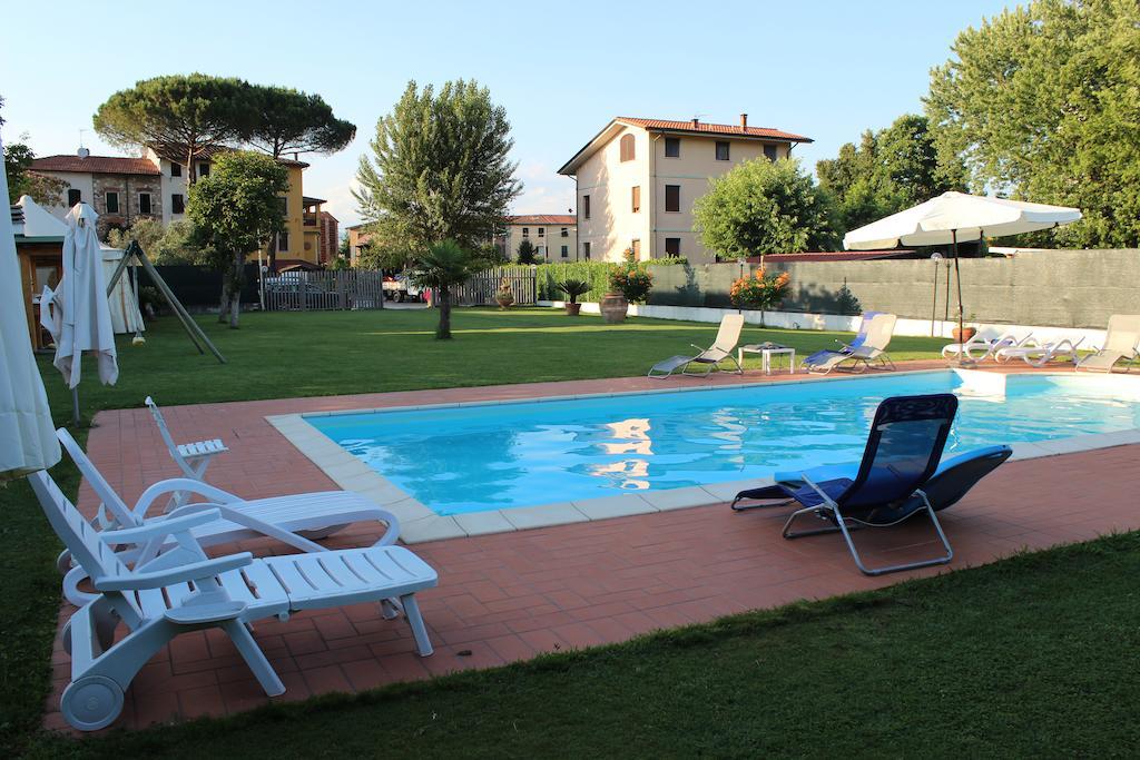 B&B Il Casale Di Nanni Lucca Eksteriør bilde